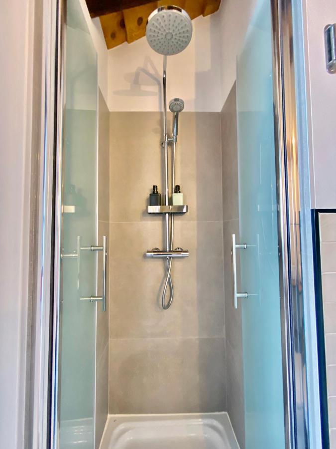 Apartament Charming Gran Via Attic Madryt Zewnętrze zdjęcie